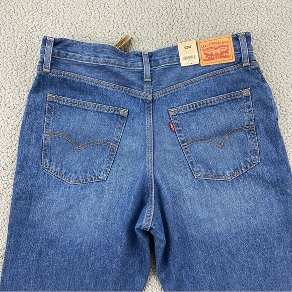 Levi's Women's '94 Baggy Straight Leg Mid-Rise Jeans  NWT  |   Size:  32 x 31 - Picture 7 of 16